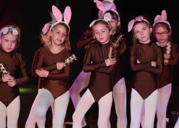 Showballett Formel I Weihnachtsrevue 2023 39